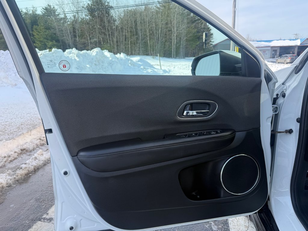 2022 Honda HR-V Sport, Keyless entry, backup camera in COLDBROOK, Nova Scotia - 7 - w1024h768px