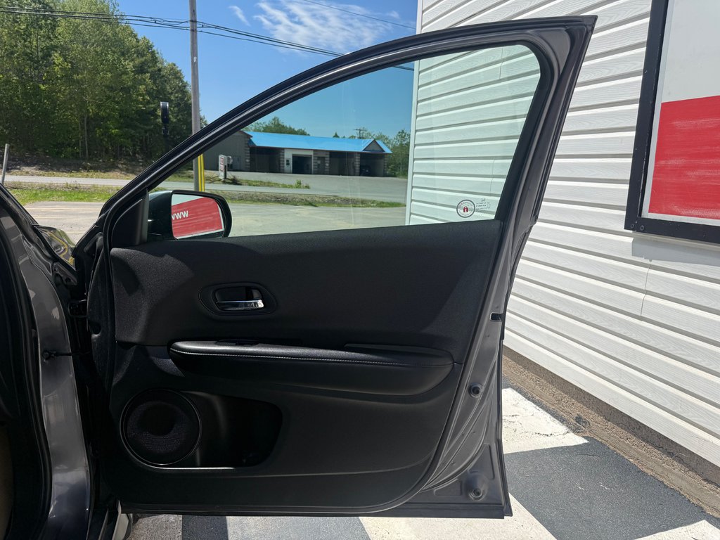 2022 Honda HR-V LX, keyless entry, backup camera, Bluetooth in COLDBROOK, Nova Scotia - 18 - w1024h768px