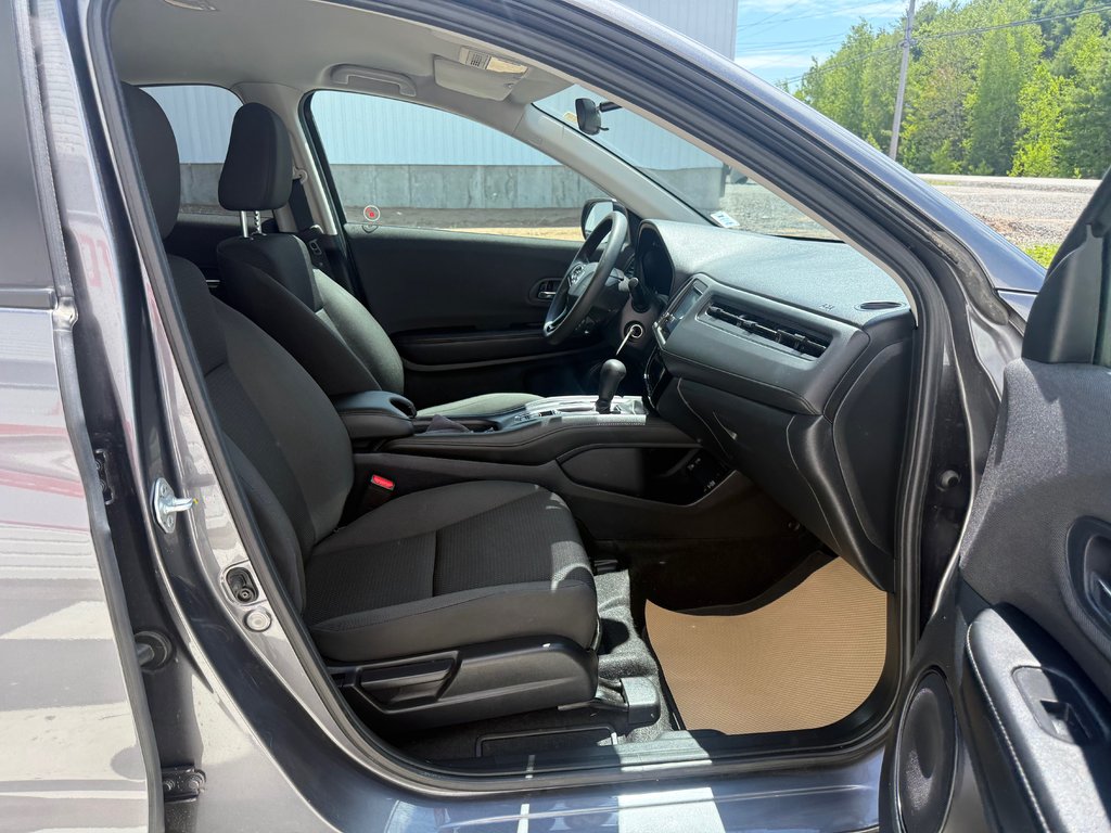 2022 Honda HR-V LX, keyless entry, backup camera, Bluetooth in COLDBROOK, Nova Scotia - 19 - w1024h768px
