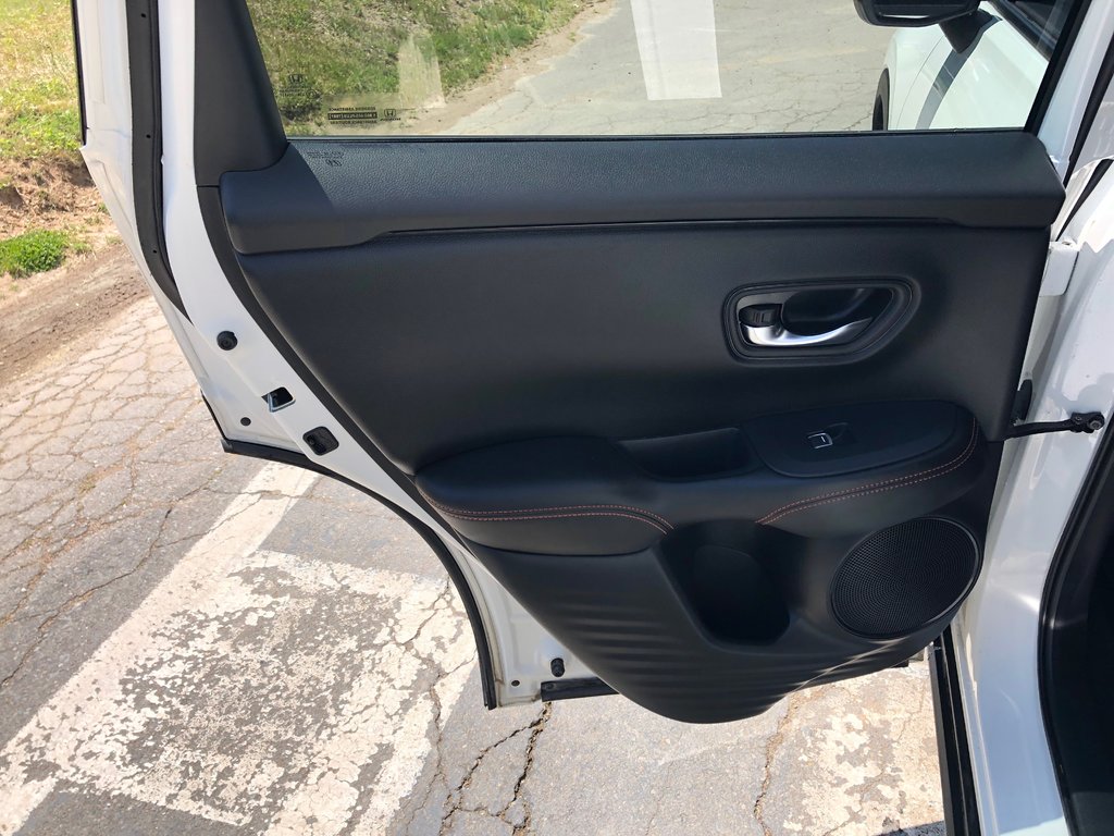 Honda HR-V Sport - sunroof, reverse camera, hands free, a/c 2023 à COLDBROOK, Nouvelle-Écosse - 19 - w1024h768px