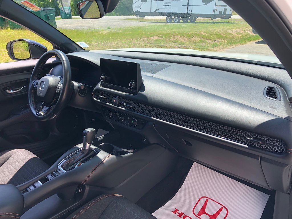 Honda HR-V Sport - sunroof, reverse camera, hands free, a/c 2023 à COLDBROOK, Nouvelle-Écosse - 24 - w1024h768px