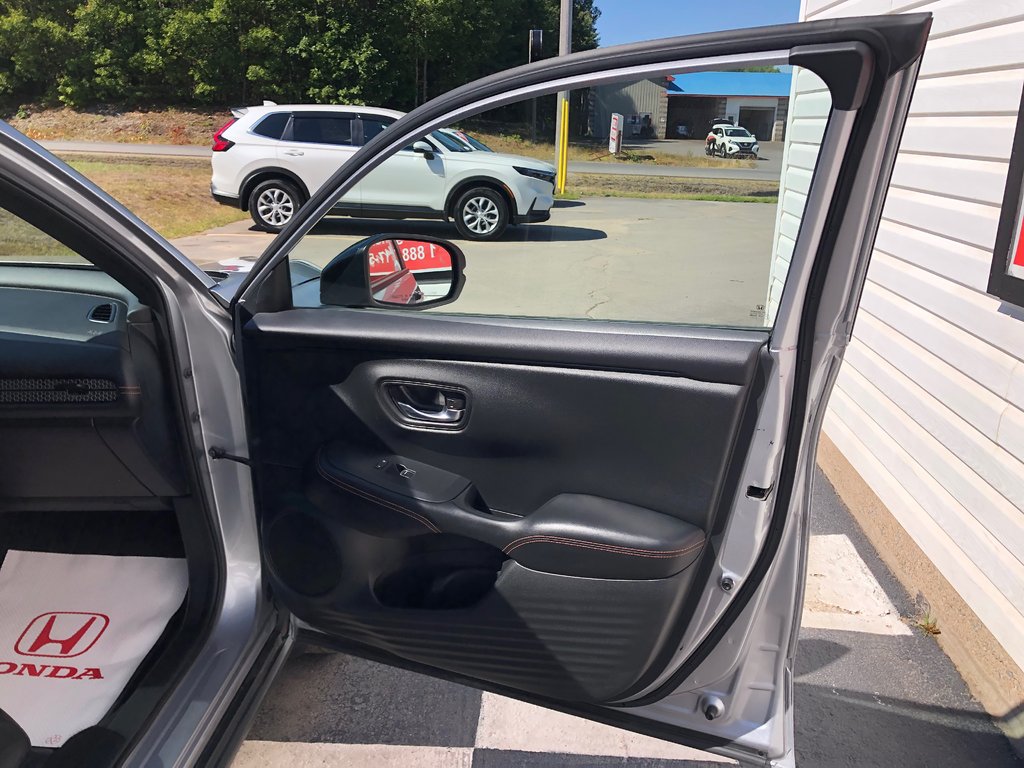 2023 Honda HR-V Sport - AWD, Sunroof, Carplay, Reverse Camera in COLDBROOK, Nova Scotia - 23 - w1024h768px