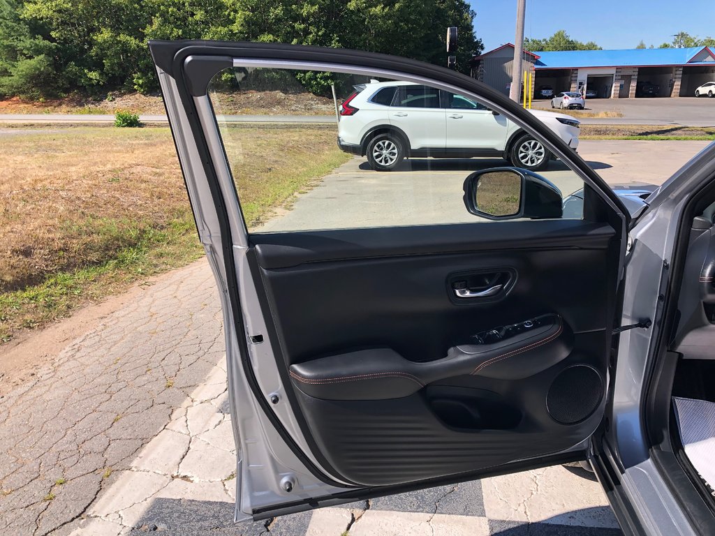 2023 Honda HR-V Sport - AWD, Sunroof, Carplay, Reverse Camera in COLDBROOK, Nova Scotia - 7 - w1024h768px
