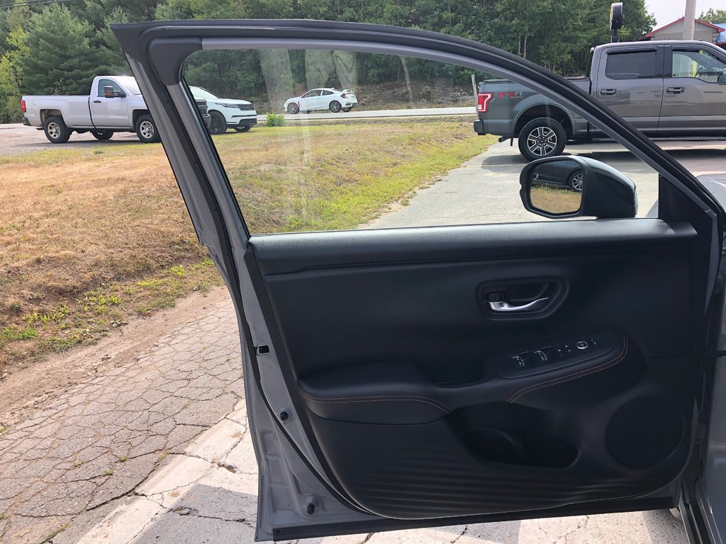 2023 Honda HR-V Sport - Sunroof, Reverse Camera, Carplay in COLDBROOK, Nova Scotia - 7 - w1024h768px