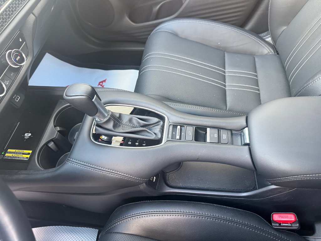 2025 Honda HR-V EX-L Navi, keyless entry, remote start, navigation in COLDBROOK, Nova Scotia - 17 - w1024h768px