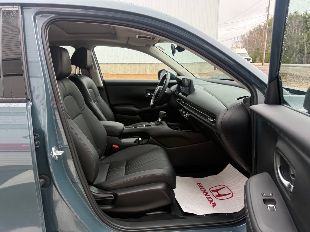 2025 Honda HR-V EX-L Navi, keyless entry, backup camera, Bluetooth in Kentville, Nova Scotia - 20 - w1024h768px