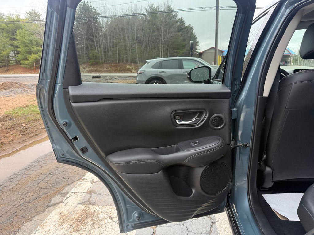 2025 Honda HR-V EX-L Navi, keyless entry, backup camera, Bluetooth in Kentville, Nova Scotia - 14 - w1024h768px
