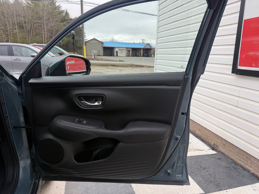 2025 Honda HR-V EX-L Navi, keyless entry, backup camera, Bluetooth in Kentville, Nova Scotia - 19 - w1024h768px