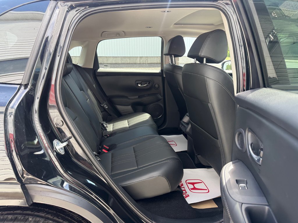 2025 Honda HR-V EX-L Navi, keyless entry, backup camera, Bluetooth in Kentville, Nova Scotia - 18 - w1024h768px