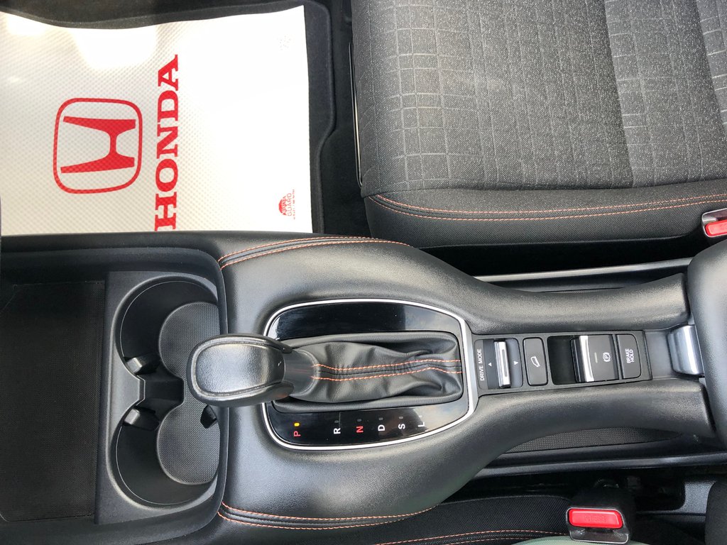 Honda HRV Sport - Sunroof, Heated Seats, Reverse Camera 2023 à COLDBROOK, Nouvelle-Écosse - 15 - w1024h768px