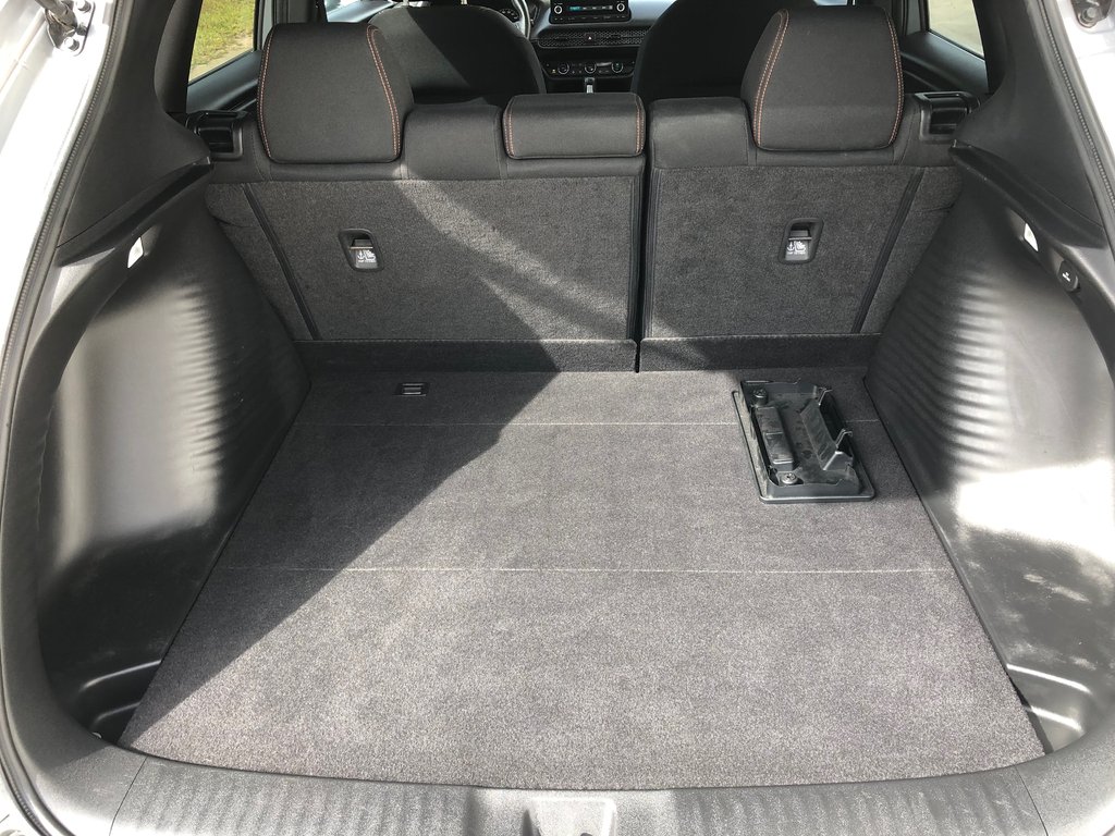 Honda HRV Sport - Sunroof, Heated Seats, Reverse Camera 2023 à COLDBROOK, Nouvelle-Écosse - 21 - w1024h768px