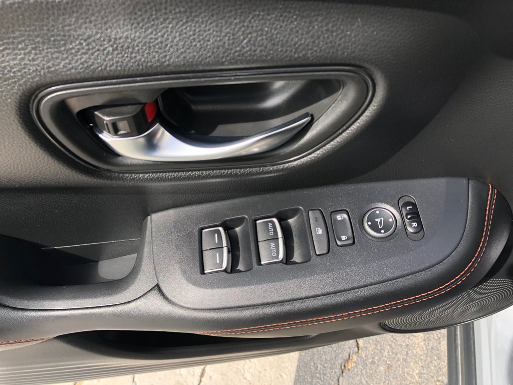 Honda HRV Sport - Sunroof, Heated Seats, Reverse Camera 2023 à COLDBROOK, Nouvelle-Écosse - 8 - w1024h768px