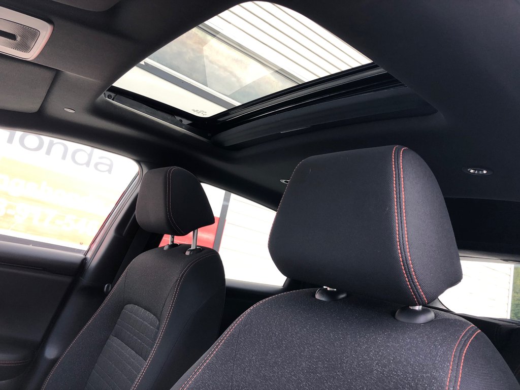 Honda HRV Sport - Sunroof, Heated Seats, Reverse Camera 2023 à COLDBROOK, Nouvelle-Écosse - 18 - w1024h768px