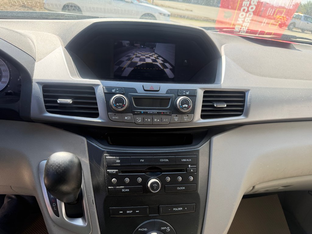 2012 Honda ODYSSEY EX-L, keyless entry, backup camera, Bluetooth in COLDBROOK, Nova Scotia - 12 - w1024h768px