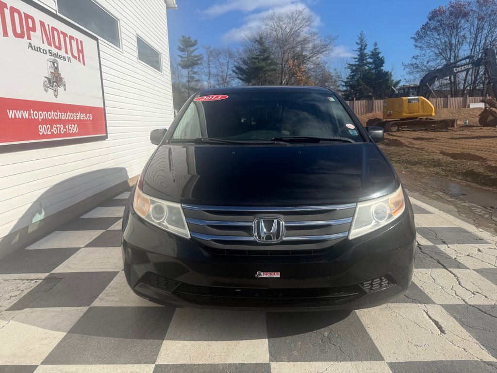 2013 Honda ODYSSEY EX, Keyless entry, Storable rear seats, backup cam in COLDBROOK, Nova Scotia - 2 - w1024h768px