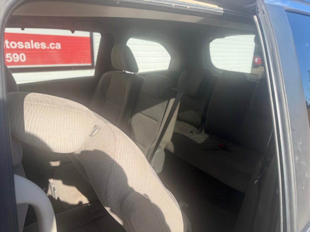 2013 Honda ODYSSEY EX, Keyless entry, Storable rear seats, backup cam in COLDBROOK, Nova Scotia - 17 - w1024h768px