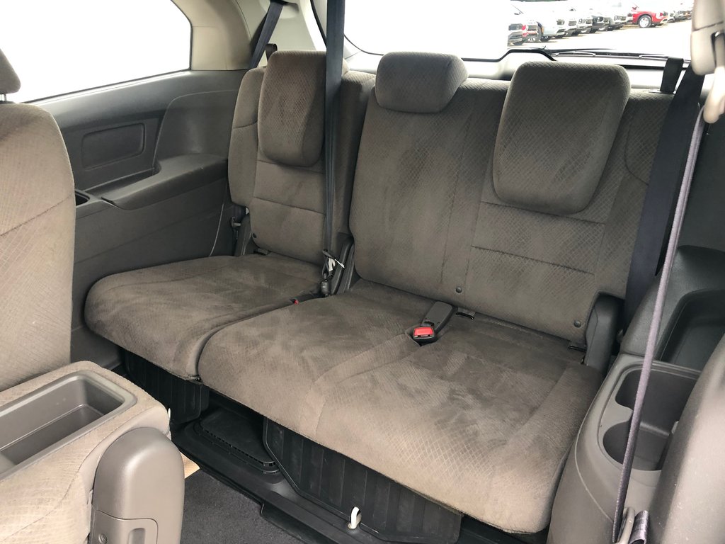 Honda Odyssey EX - reverse camera, hands free, power doors, a/c 2014 à COLDBROOK, Nouvelle-Écosse - 21 - w1024h768px