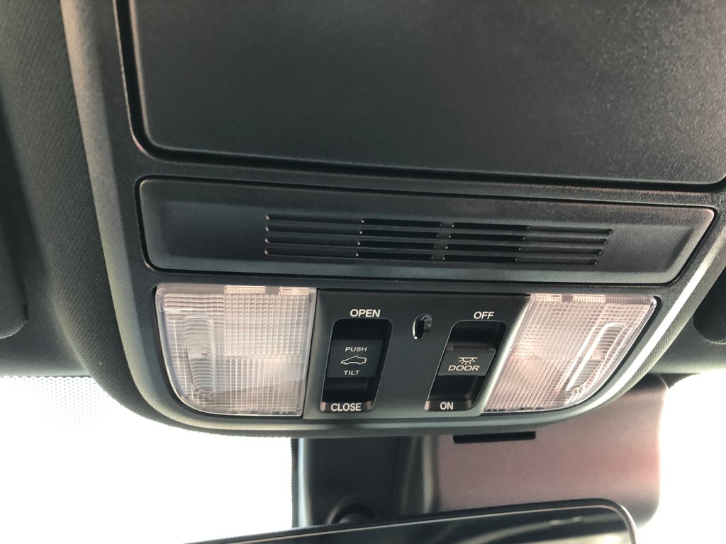 Honda Passport EX-L - sunroof, reverse camera, hands free, a/c 2020 à Kentville, Nouvelle-Écosse - 15 - w1024h768px