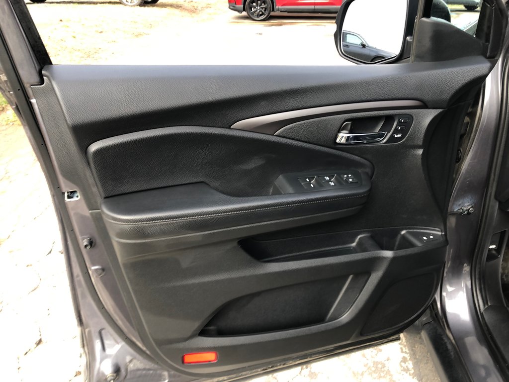 Honda Passport EX-L - sunroof, reverse camera, hands free, a/c 2020 à Kentville, Nouvelle-Écosse - 19 - w1024h768px
