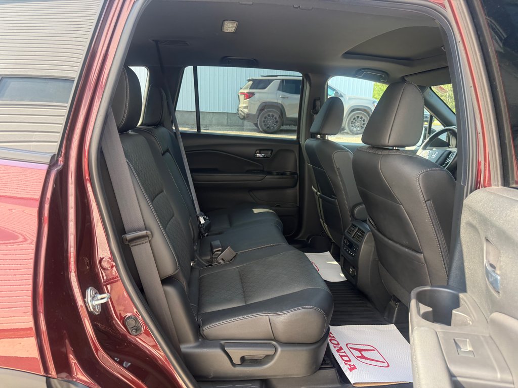 2021 Honda PASSPORT Touring, keyless entry, backup camera, Bluetooth in Kentville, Nova Scotia - 17 - w1024h768px