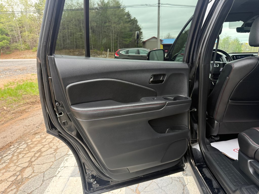 2025 Honda PASSPORT Black Edition, keyless entry, backup camera, Bluet in Kentville, Nova Scotia - 14 - w1024h768px