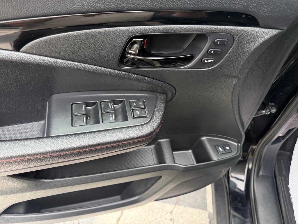 2025 Honda PASSPORT Black Edition, keyless entry, backup camera, Bluet in Kentville, Nova Scotia - 8 - w1024h768px