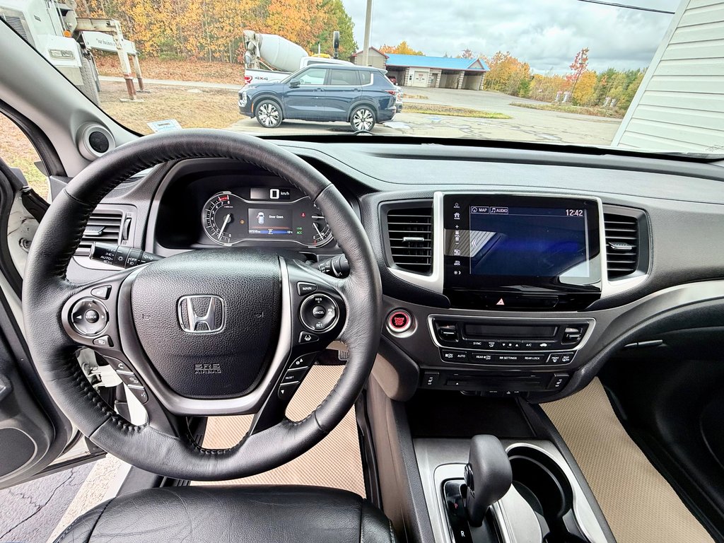 2017 Honda PILOT EX-L | Heated Seats, CD/MP3/BT Audio, Sunroof in COLDBROOK, Nova Scotia - 10 - w1024h768px