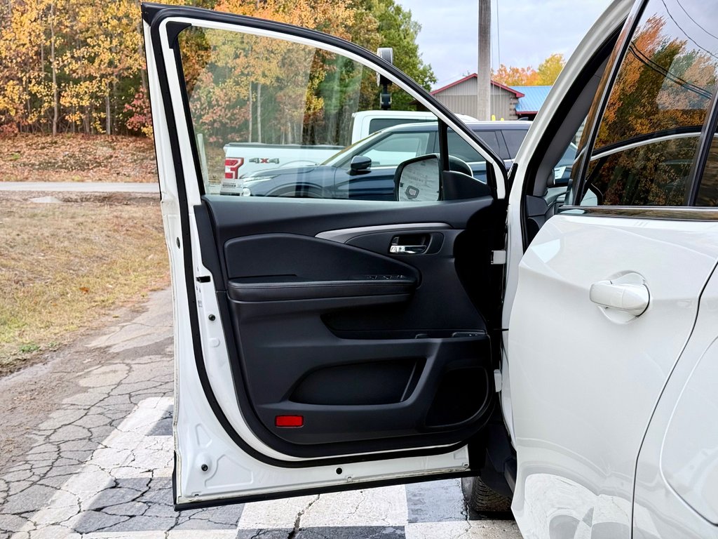 2017 Honda PILOT EX-L | Heated Seats, CD/MP3/BT Audio, Sunroof in COLDBROOK, Nova Scotia - 7 - w1024h768px