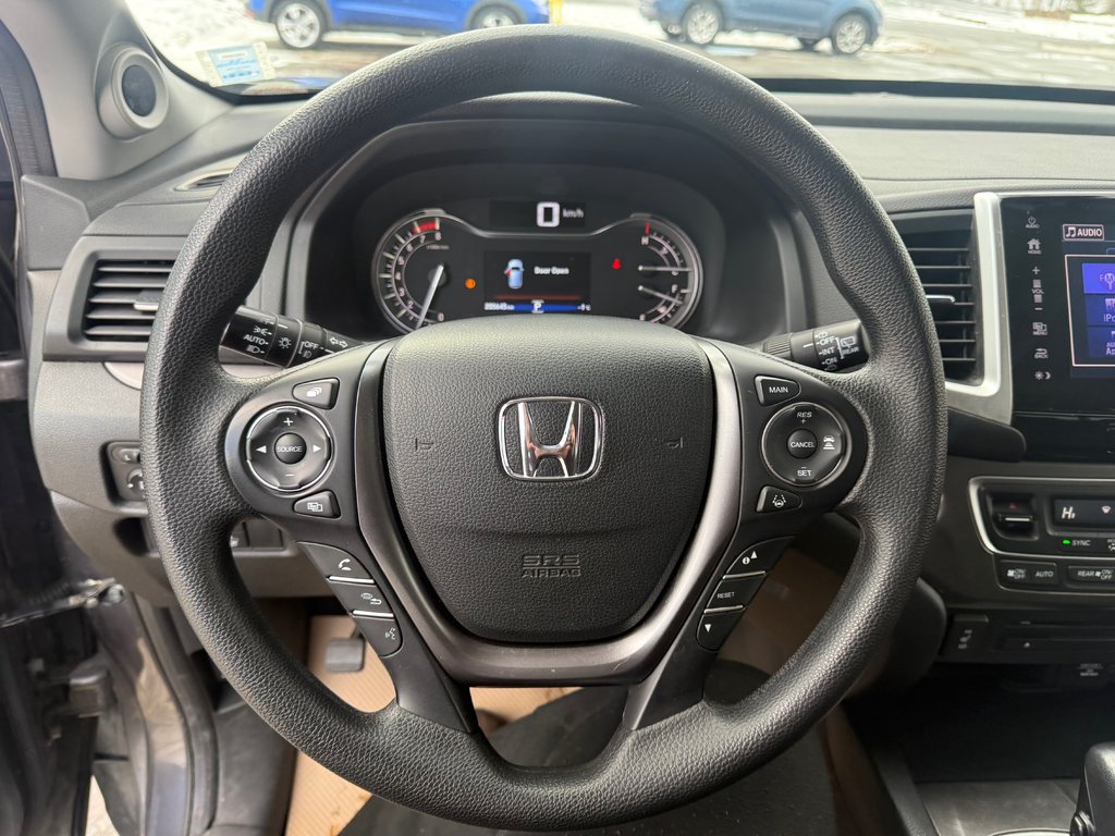 2017 Honda PILOT EX, Keyless entry, remote start, backup camera in Kentville, Nova Scotia - 10 - w1024h768px