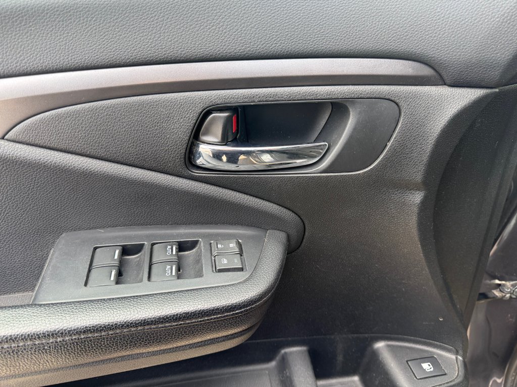 2017 Honda PILOT EX, Keyless entry, remote start, backup camera in Kentville, Nova Scotia - 8 - w1024h768px