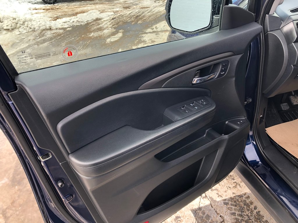 2020 Honda Pilot EX-L Navi in COLDBROOK, Nova Scotia - 15 - w1024h768px