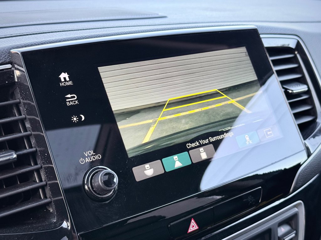 2020 Honda PILOT Touring | 7-Passenger, Panoramic Sunroof in COLDBROOK, Nova Scotia - 17 - w1024h768px