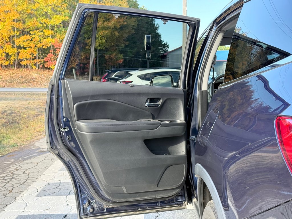 2020 Honda PILOT Touring | 7-Passenger, Panoramic Sunroof in COLDBROOK, Nova Scotia - 20 - w1024h768px