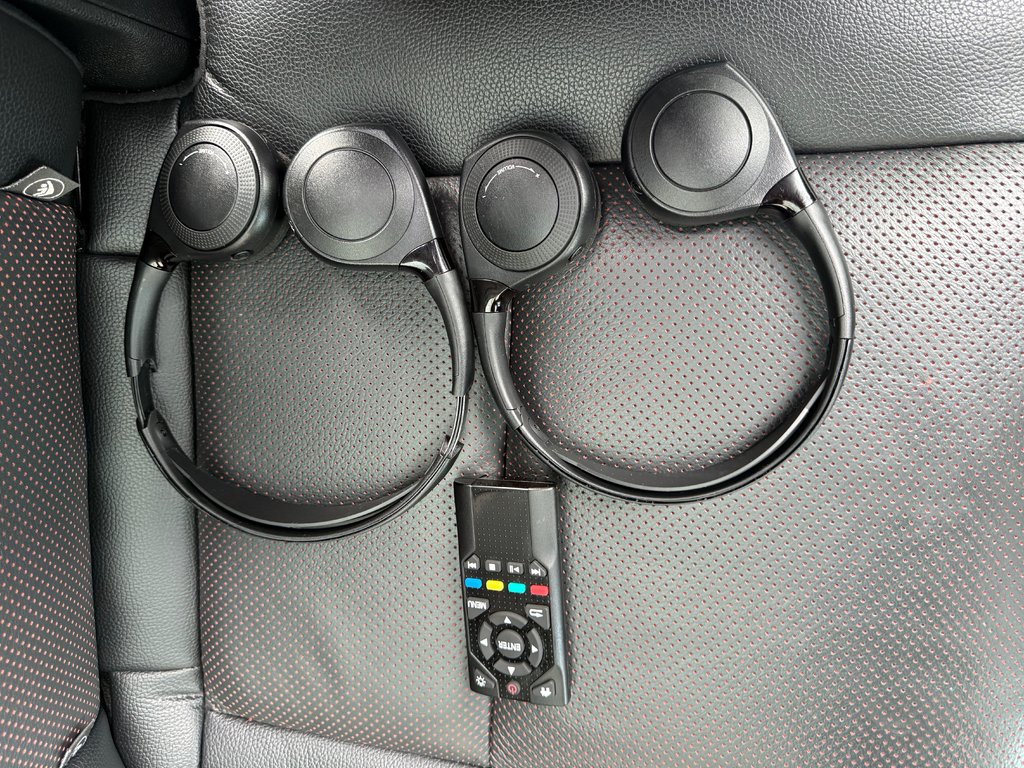 2020 Honda PILOT Black Edition, keyless entry, remote start. DVD in Kentville, Nova Scotia - 20 - w1024h768px