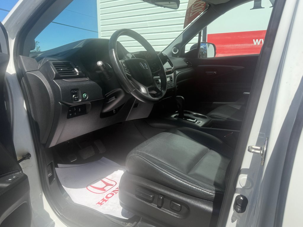 Honda PILOT EX-L Navi, keyless entry, backup camera, Bluetooth 2020 à Kentville, Nouvelle-Écosse - 9 - w1024h768px