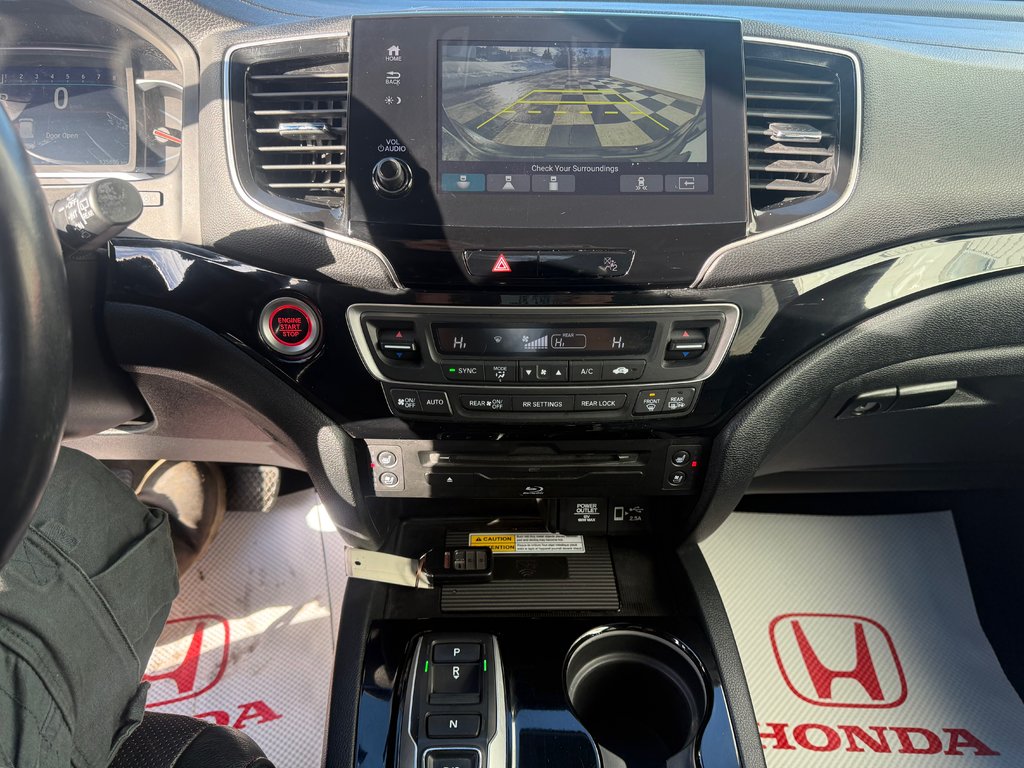 2021 Honda PILOT Black Edition, keyless entry, backup camera, Bluet in Kentville, Nova Scotia - 12 - w1024h768px
