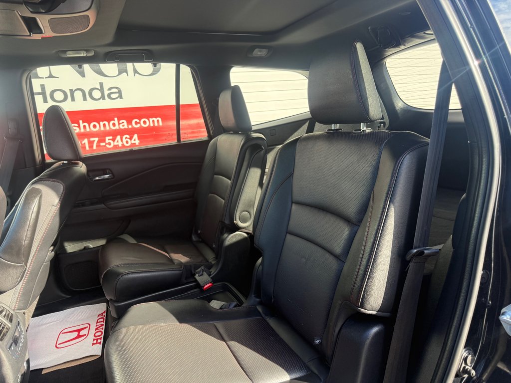 2021 Honda PILOT Black Edition, keyless entry, backup camera, Bluet in Kentville, Nova Scotia - 15 - w1024h768px