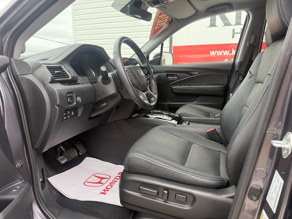 Honda PILOT Touring 7-Passenger, keyless entry, Remote Start 2021 à Kentville, Nouvelle-Écosse - 9 - w1024h768px