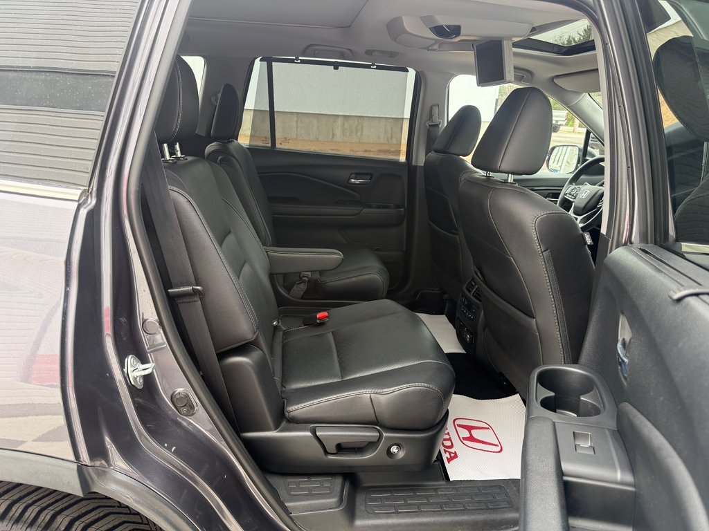 Honda PILOT Touring 7-Passenger, keyless entry, Remote Start 2021 à Kentville, Nouvelle-Écosse - 20 - w1024h768px