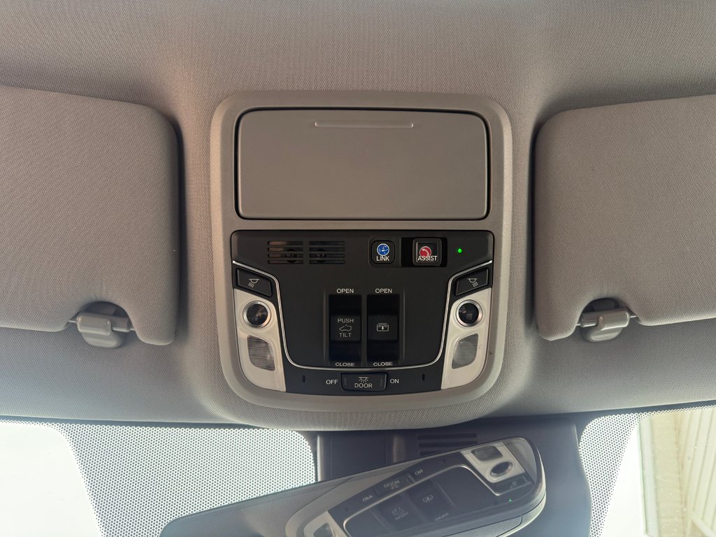 Honda PILOT Touring 7-Passenger, keyless entry, Remote Start 2021 à Kentville, Nouvelle-Écosse - 13 - w1024h768px