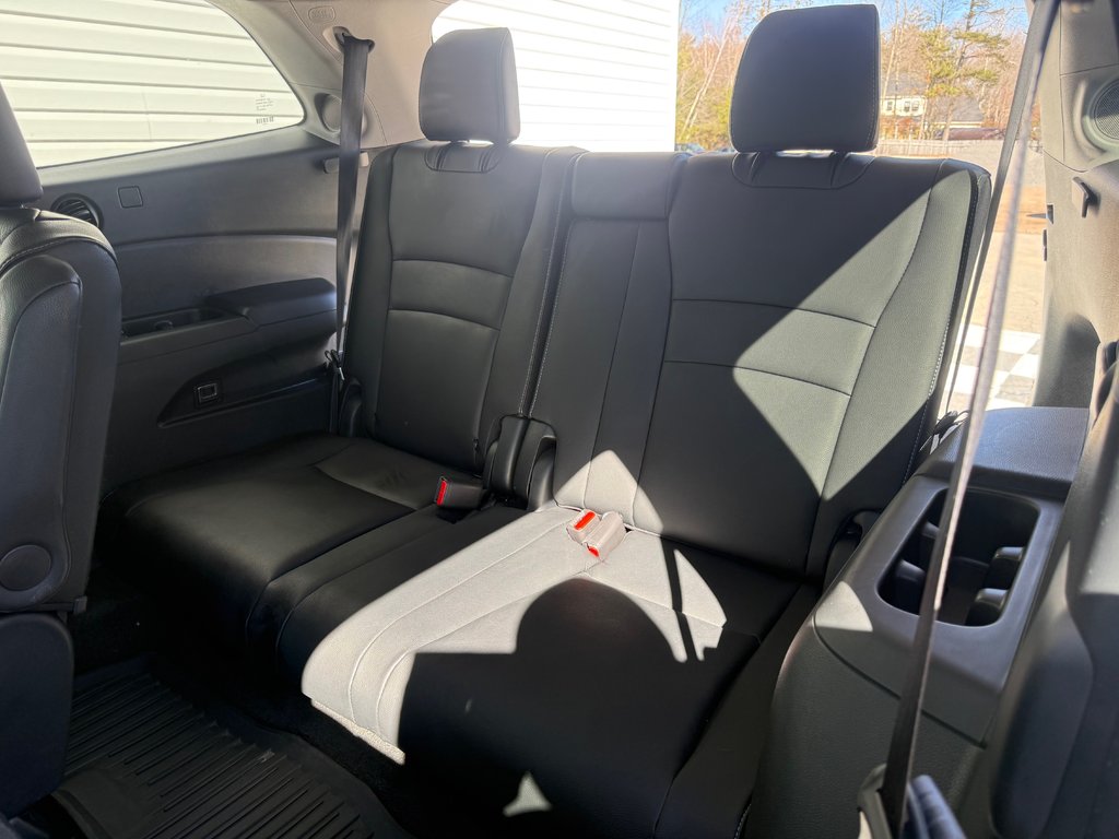 2022 Honda PILOT Touring, keyless entry, backup camera, Bluetooth in Kentville, Nova Scotia - 16 - w1024h768px