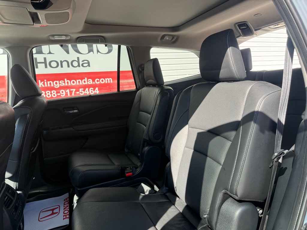 2022 Honda PILOT Touring, keyless entry, backup camera, Bluetooth in Kentville, Nova Scotia - 15 - w1024h768px