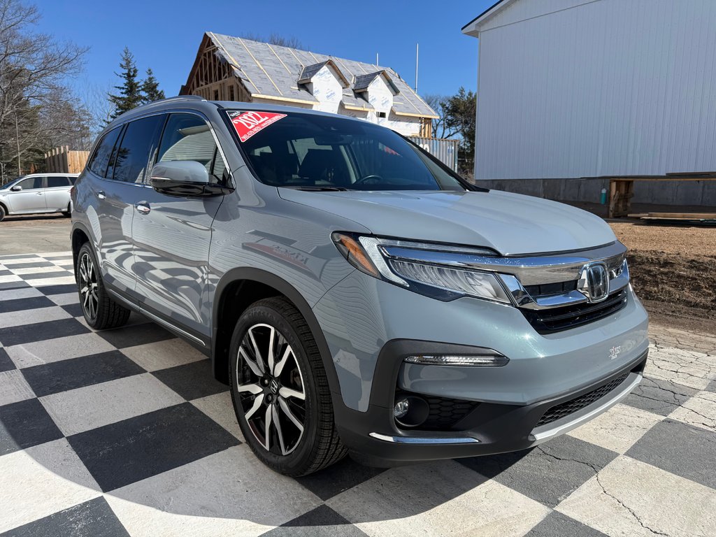 2022 Honda PILOT Touring, keyless entry, backup camera, Bluetooth in Kentville, Nova Scotia - 3 - w1024h768px