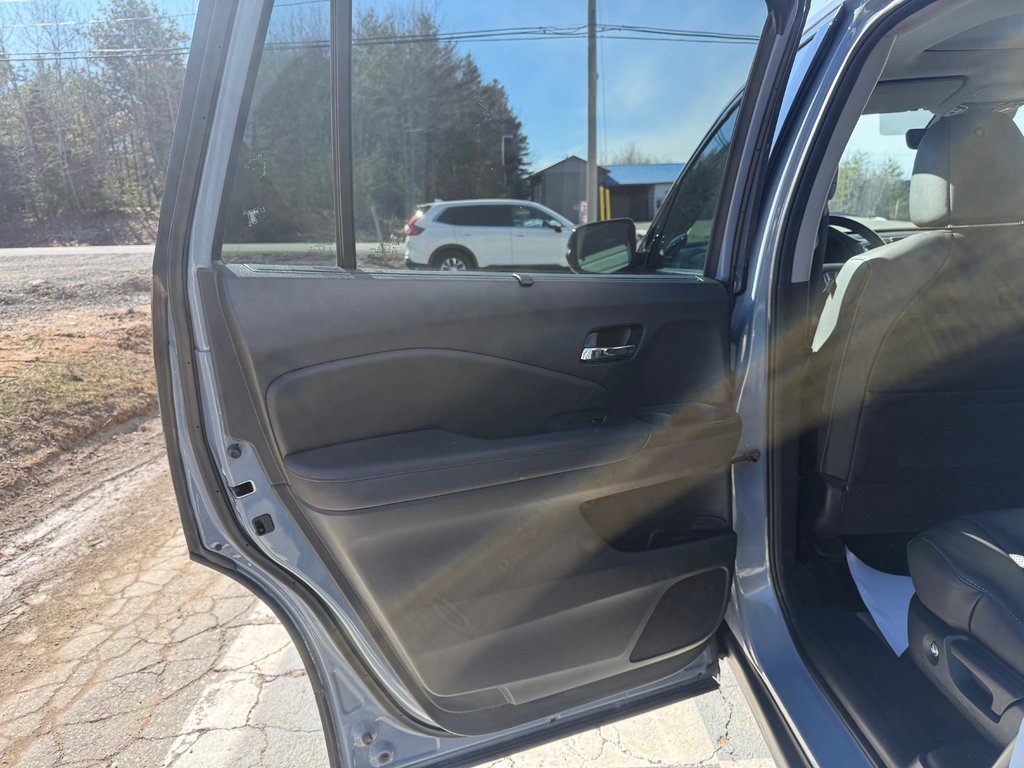 2022 Honda PILOT Touring, keyless entry, backup camera, Bluetooth in Kentville, Nova Scotia - 14 - w1024h768px