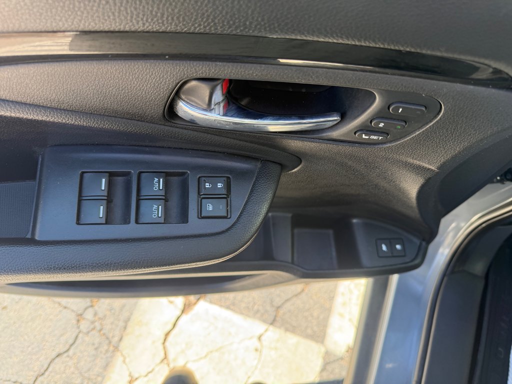 2022 Honda PILOT Touring, keyless entry, backup camera, Bluetooth in Kentville, Nova Scotia - 8 - w1024h768px