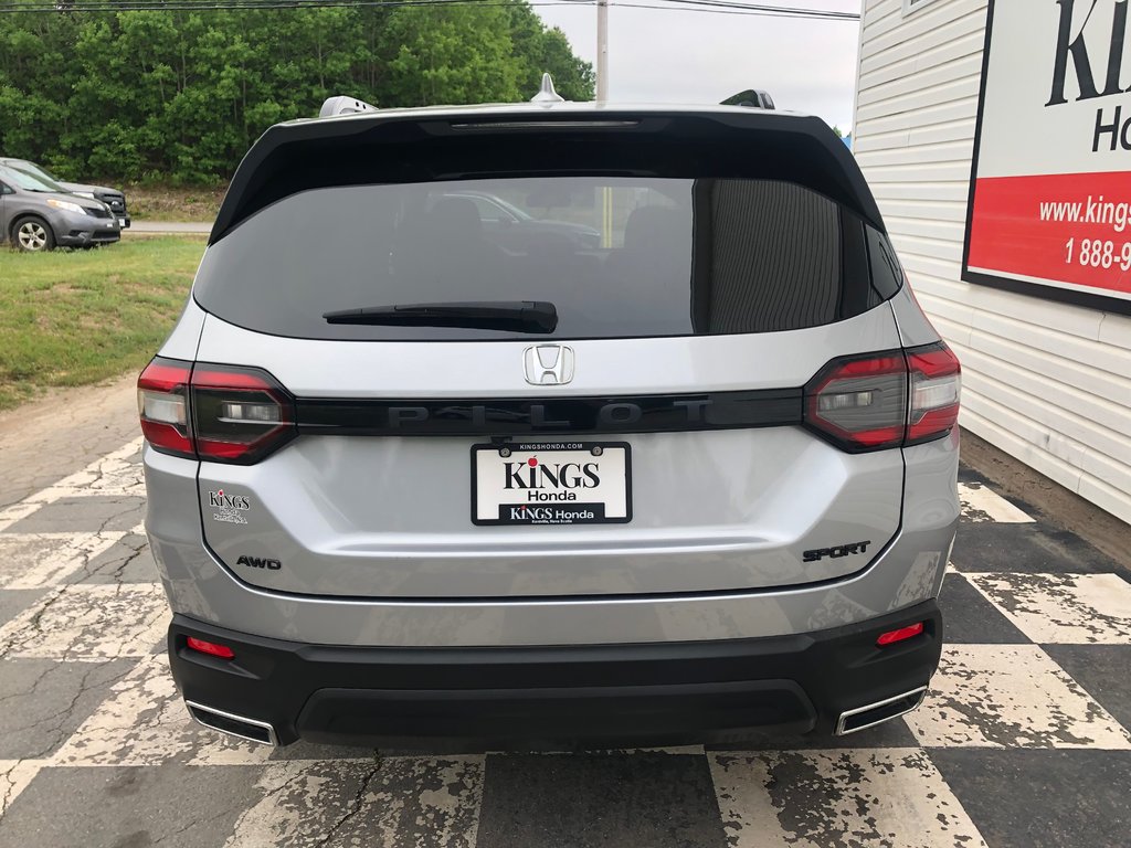 2023 Honda Pilot Sport - power seats, hands free, reverse camera in COLDBROOK, Nova Scotia - 5 - w1024h768px