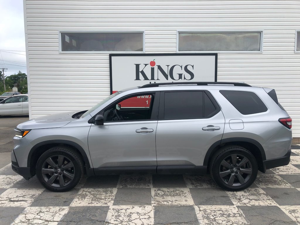 2023 Honda Pilot Sport - power seats, hands free, reverse camera in COLDBROOK, Nova Scotia - 26 - w1024h768px