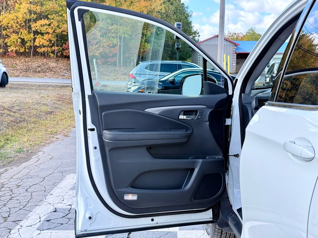 Honda RIDGELINE RTL-E Touring | Keyless Entry, Power + Heated Seats 2023 à COLDBROOK, Nouvelle-Écosse - 7 - w1024h768px