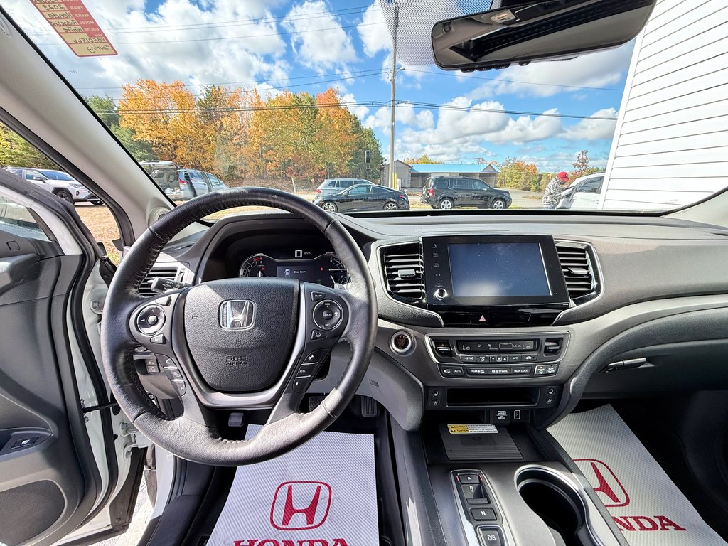 Honda RIDGELINE RTL-E Touring | Keyless Entry, Power + Heated Seats 2023 à COLDBROOK, Nouvelle-Écosse - 10 - w1024h768px