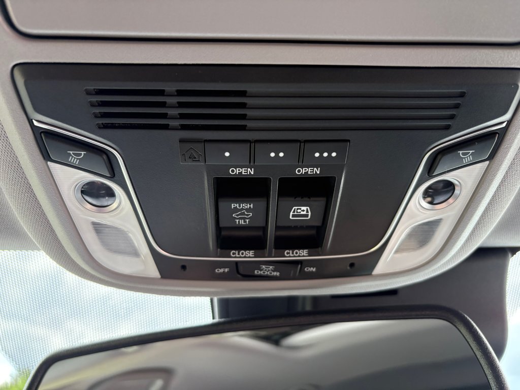 2019 Honda Ridgeline EX-L - sunroof, power & heated seats, sunroof, a/c in Kentville, Nova Scotia - 17 - w1024h768px